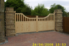 Wooden Drive Gates